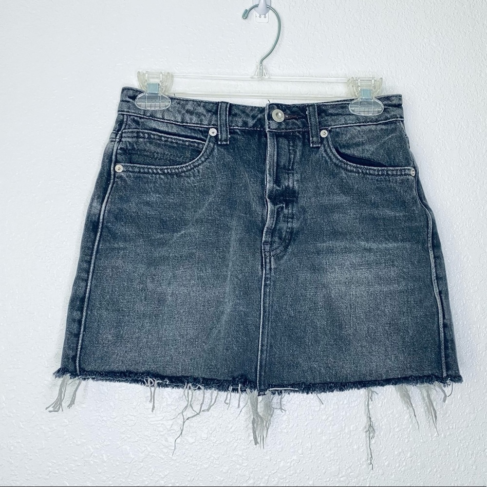 🍓 Free People Boho Ragged Raw Cut Hem Button Fly Denim Black Mini Skirt 25